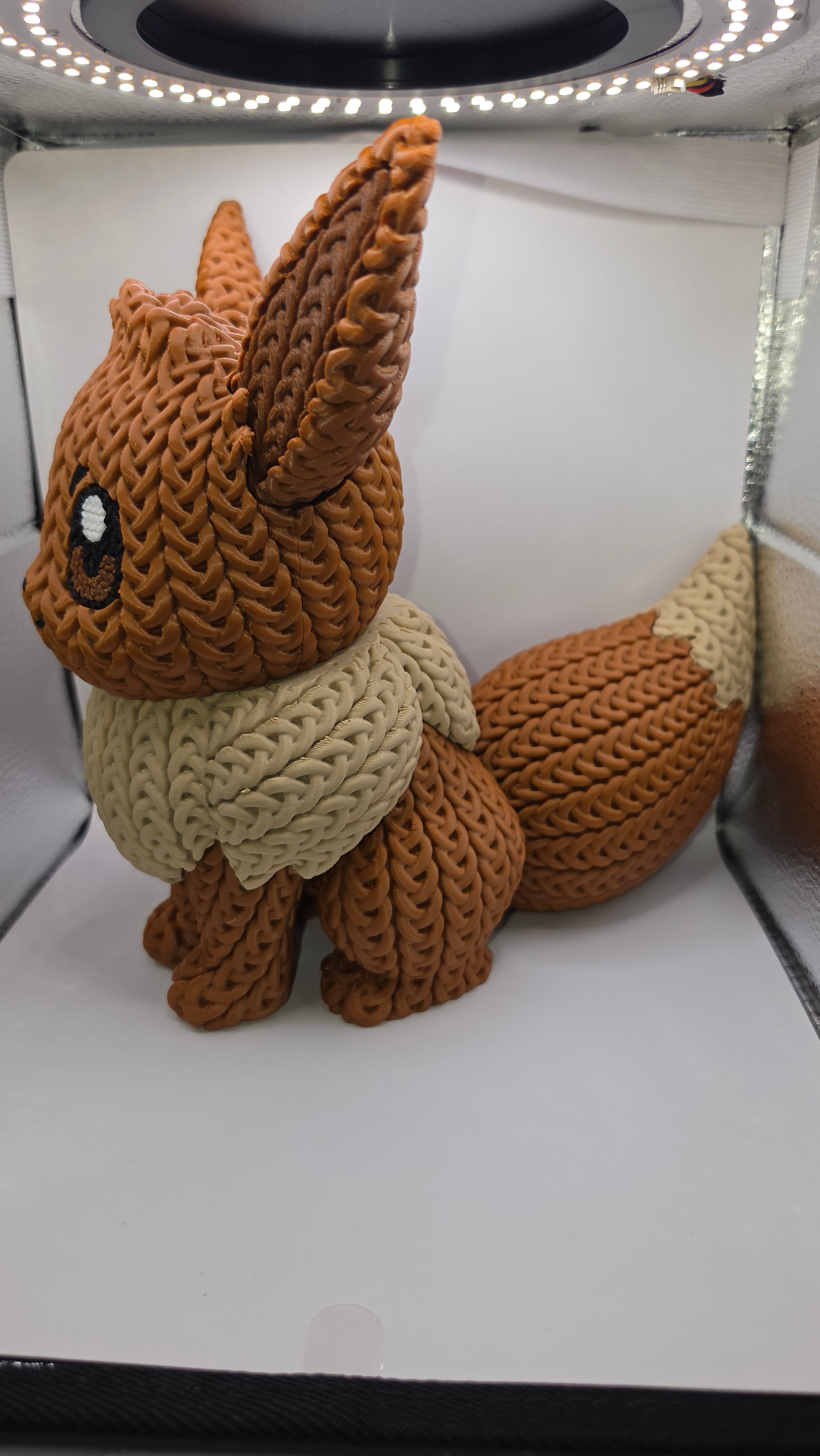 Knitted Eevee