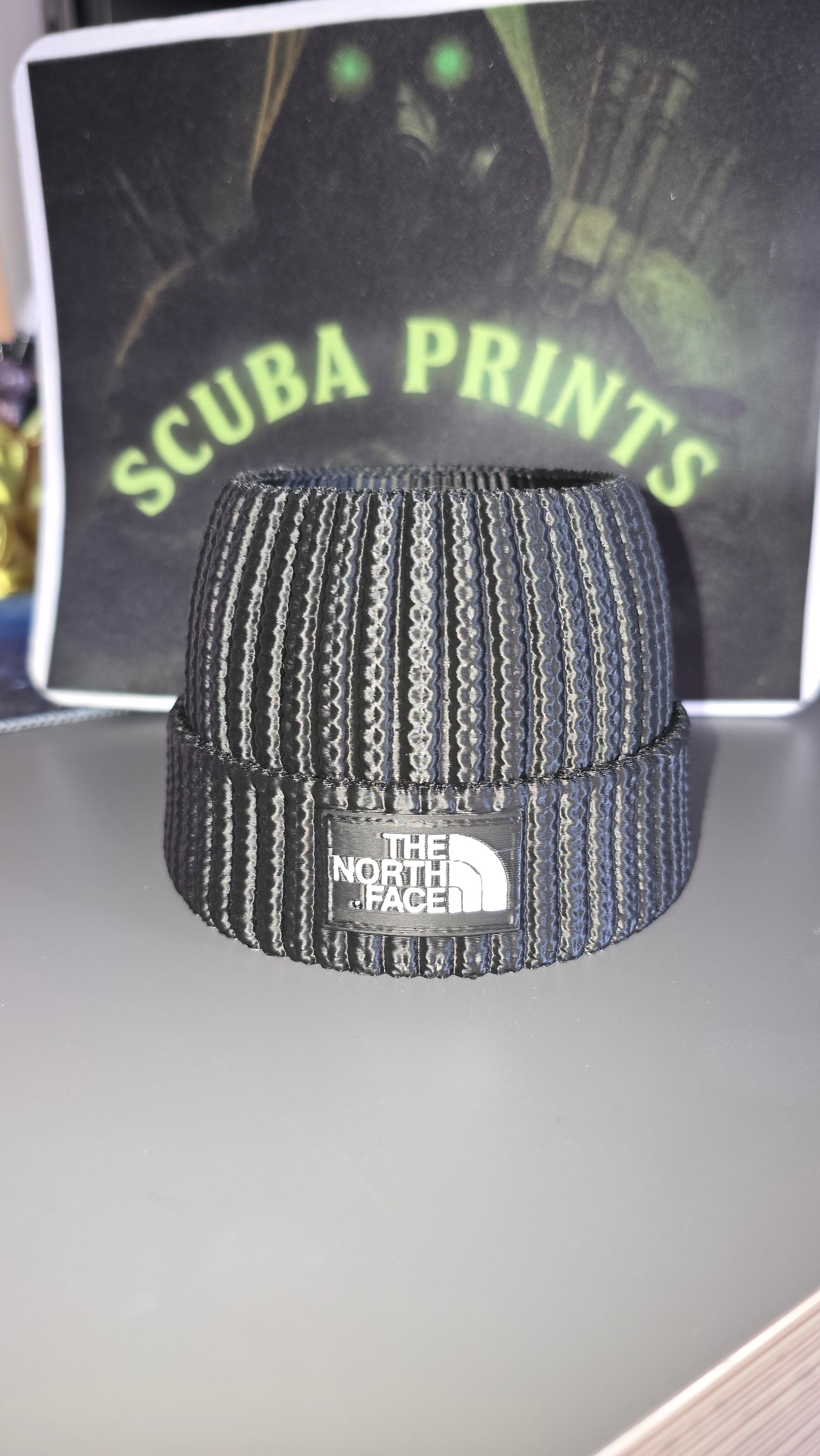 Beanie hat organiser